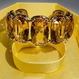 New Authentic Swarovski Gold Oversized Crystals Harmonia Cuff Bracelet 5620653